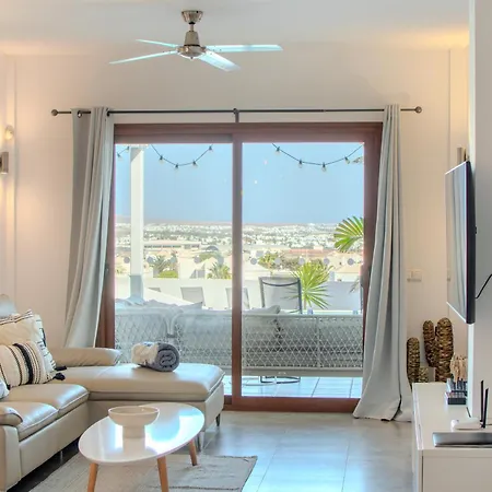 Achaman - Peace, Sea Views And Heated Pool Hébergement de vacances Playa Blanca (Lanzarote)