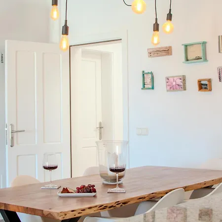 Casa vacanze Achaman - Peace, Sea Views And Heated Pool