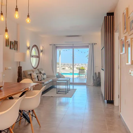 Casa vacanze Achaman - Peace, Sea Views And Heated Pool *