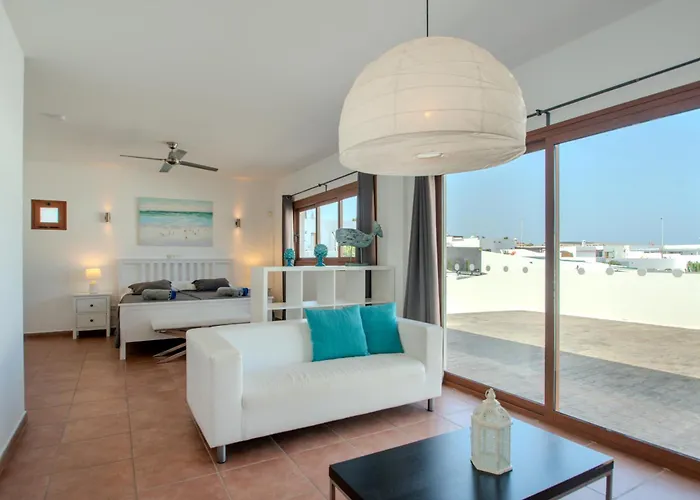 Semesterbostad Achaman - Peace, Sea Views And Heated Pool Playa Blanca (Lanzarote)