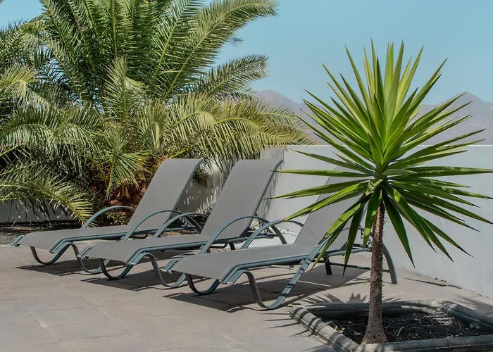 Achaman - Peace, Sea Views And Heated Pool Semesterbostad Playa Blanca (Lanzarote)